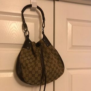 Gucci Shoulder Bag